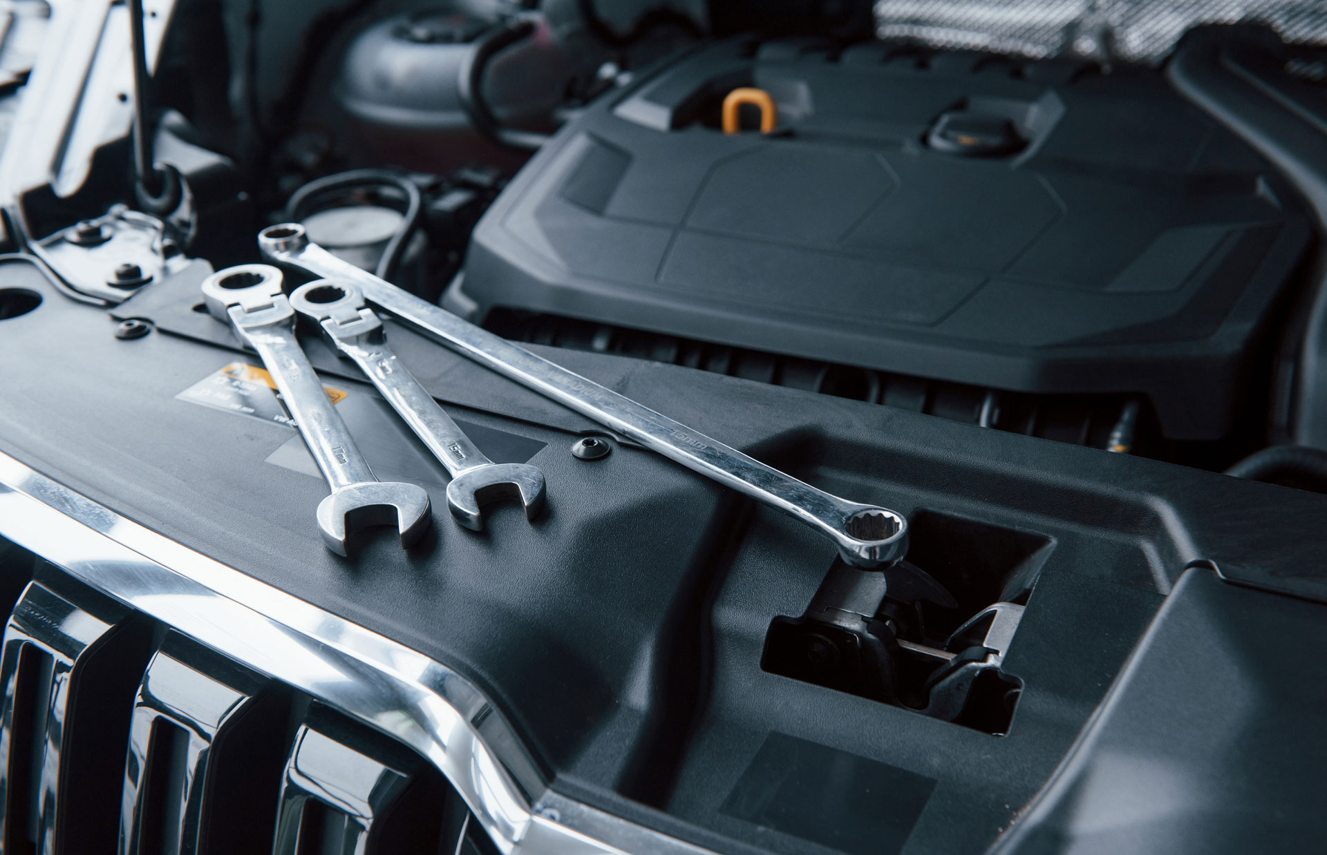 Commercial-Motors-Service-Header-image